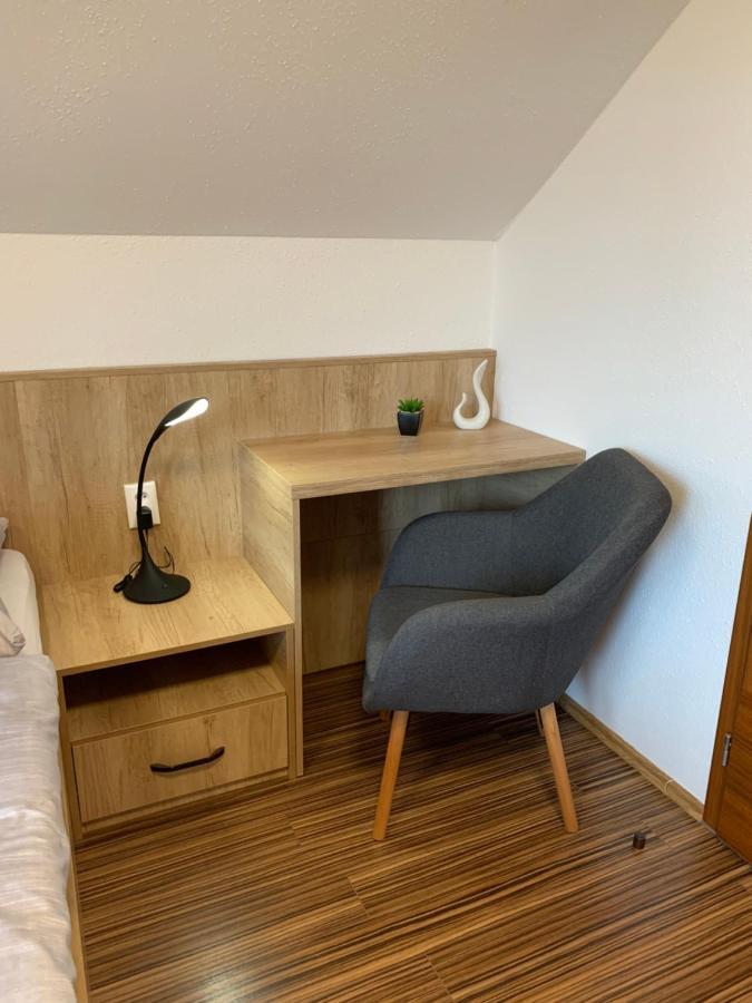 Eltako Penzion Karlsbad Exteriör bild