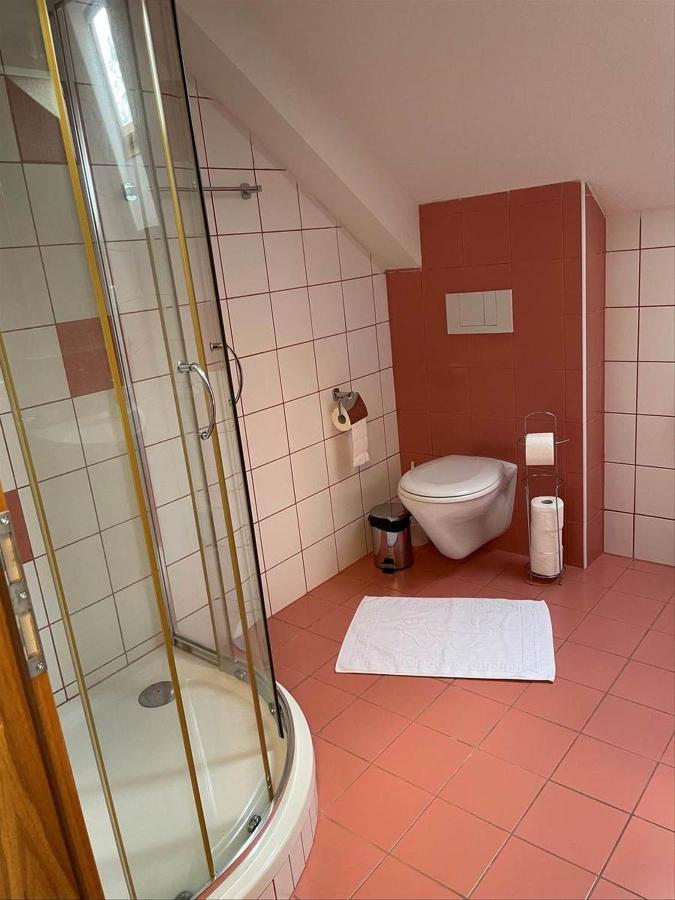 Eltako Penzion Karlsbad Exteriör bild