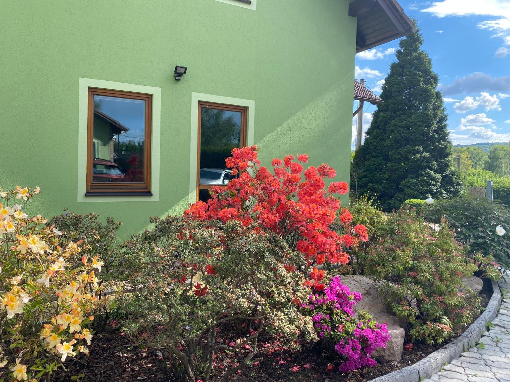 Eltako Penzion Karlsbad Exteriör bild